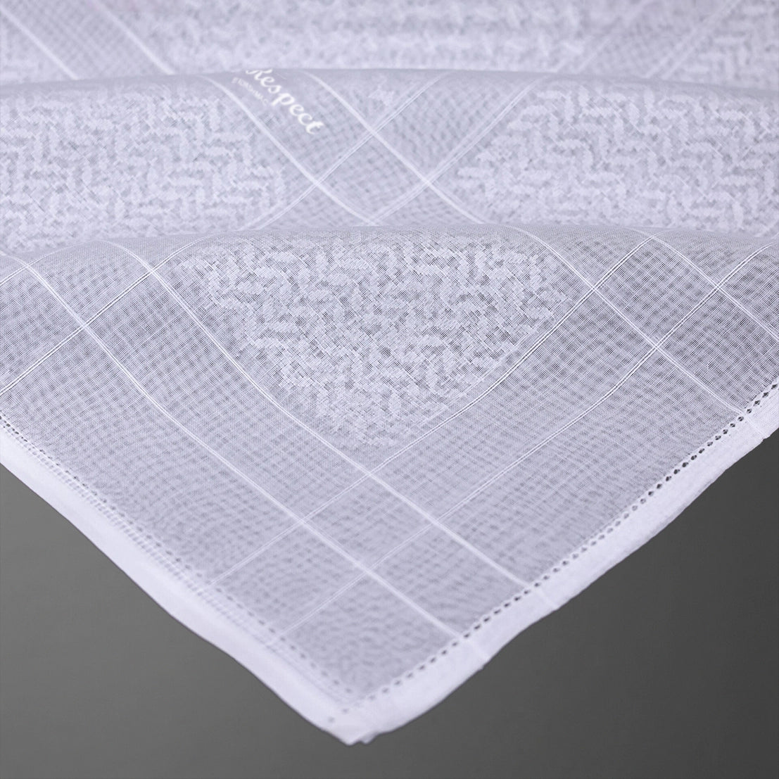 VIP White Cotton Shemagh – R4 Classic